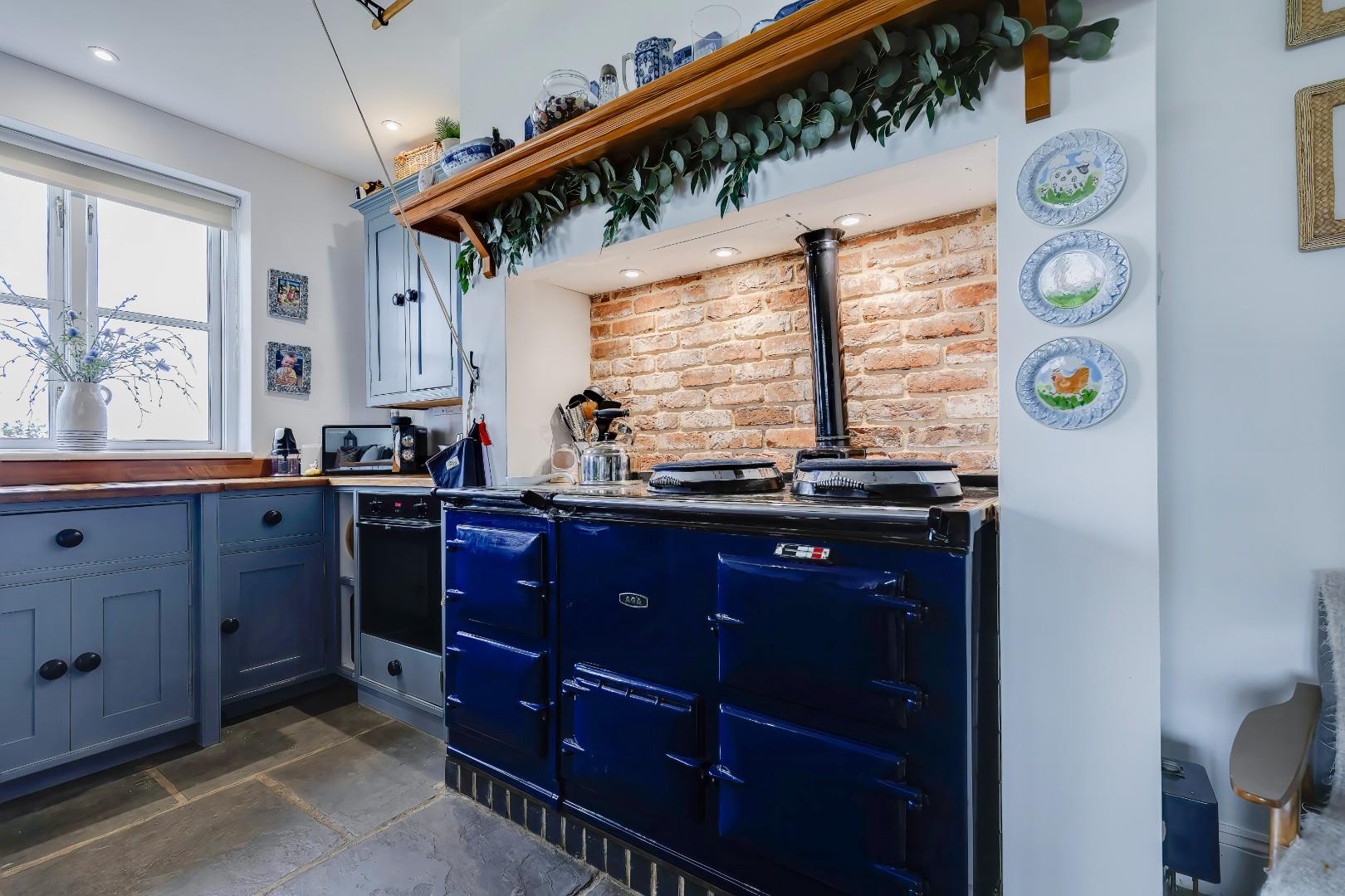 Trem Y Fro, Bonvilston, Vale Of Glamorgan, CF5 6TR